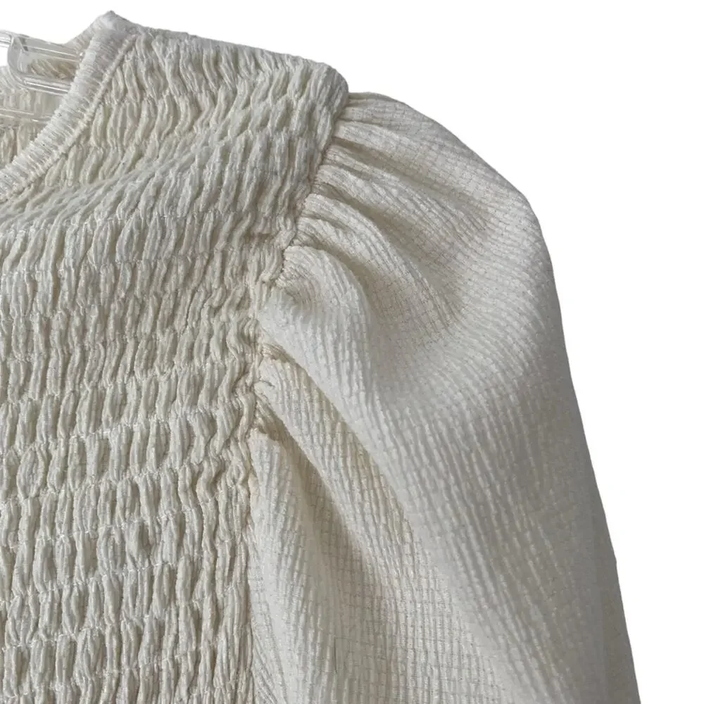 Anthropologie smocked puff